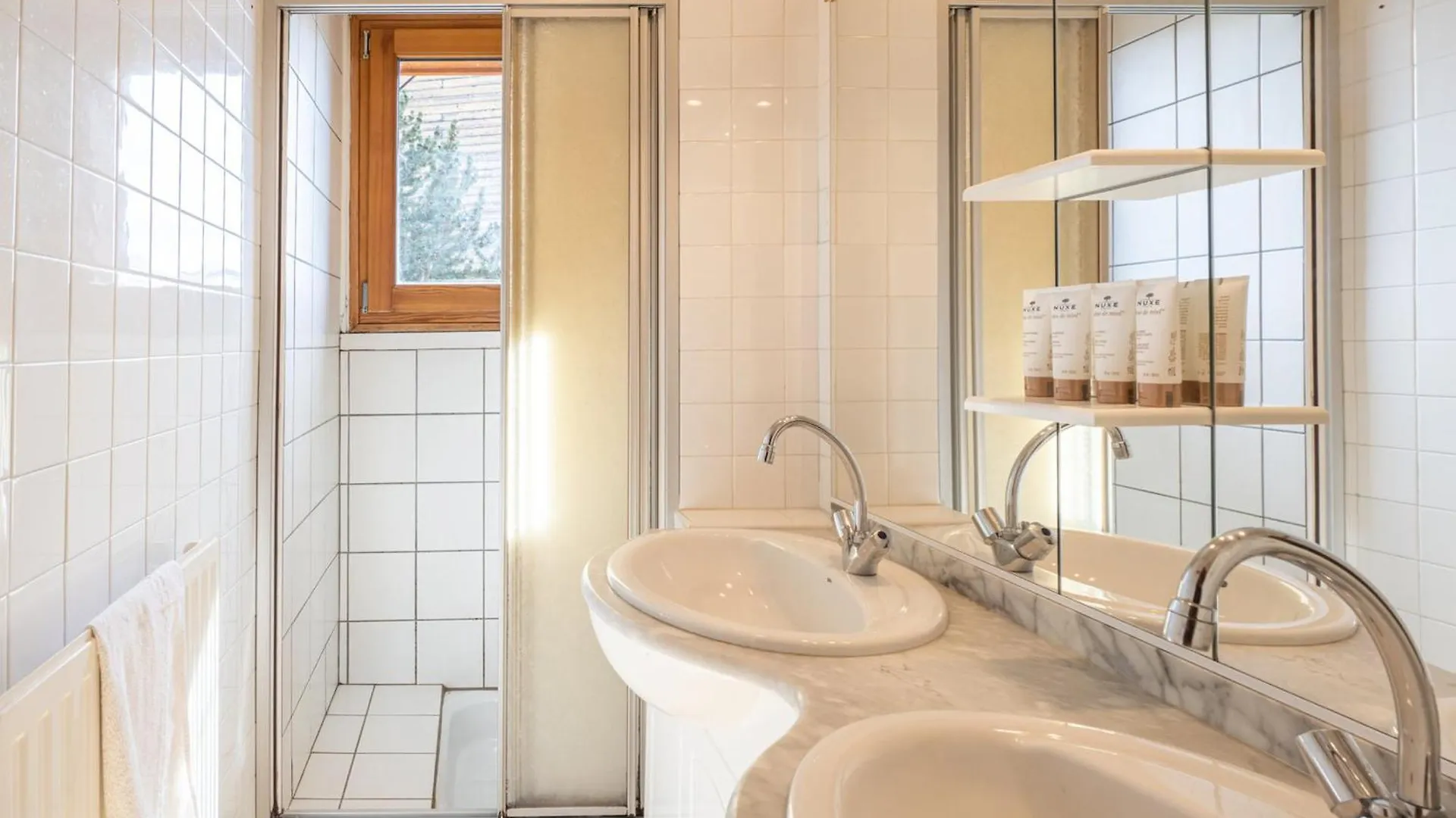 Appartement Cosy Au Centre De L'Alpe D'Huez, Proche Pistes Et Commerces - Fr-1-645-45 Huez